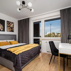 Pileckiego 59 By Perfect Free Parking , Warszawa Polska